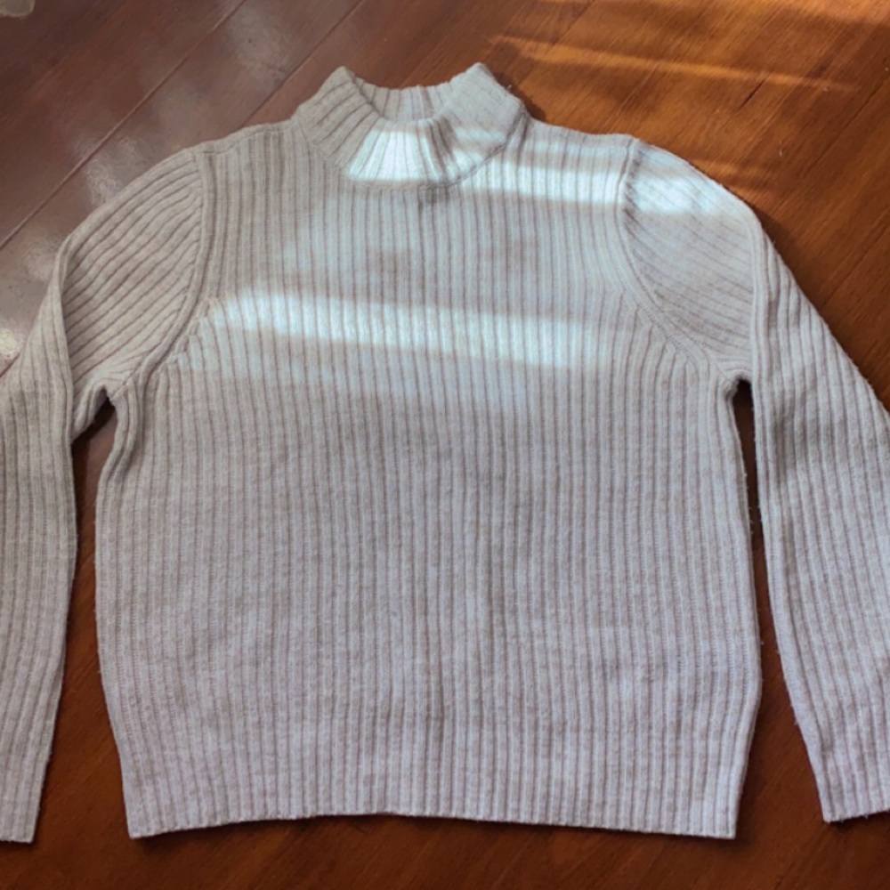 Women’s Heather Ribbed Sweater